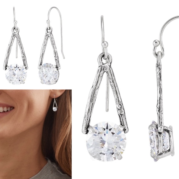 Silpada Jewelry - SOLD SILPADA Extra Sparkly Cubic Zirconia Drop Earrings New in Pouch & Box